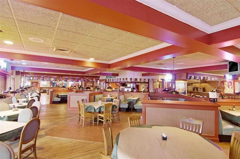 Days Inn By Wyndham Sandusky Cedar Point Restoran fotoğraf